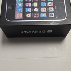Apple iPhone 3GS A1303 Black 16GB AT&T MC135LL/A Box Accessories
