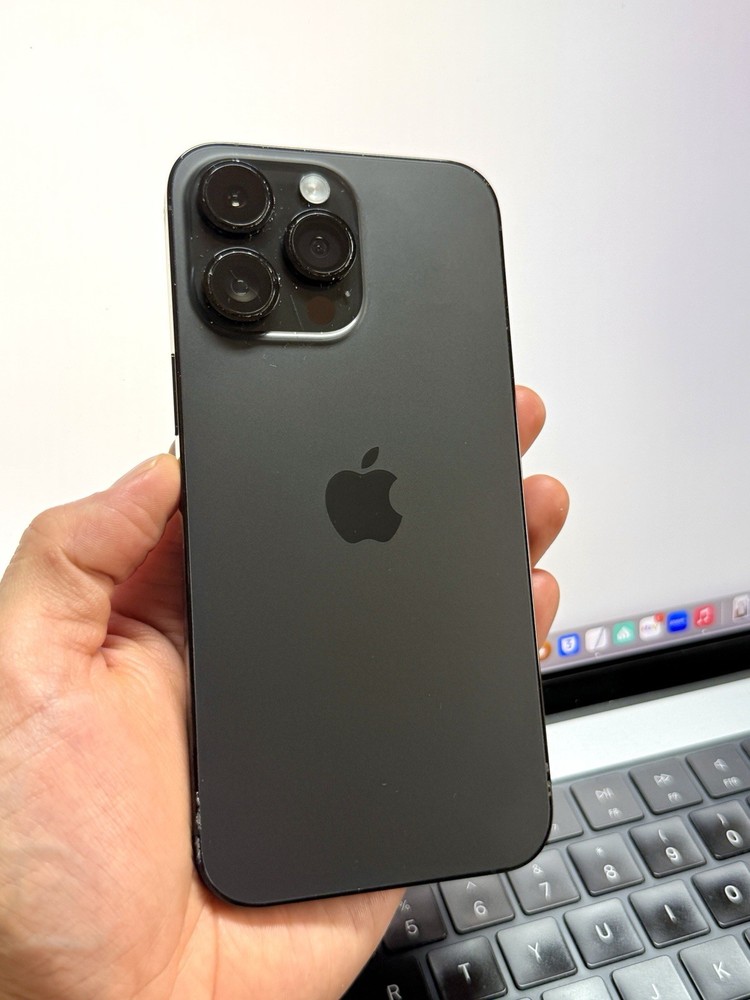 Apple iPhone 14 Pro Max Factory Unlocked Space Black 128GB (Scratches) #24000