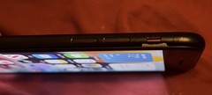 Apple iPhone 7 Jet Black A1778 Unlocked 32GB Clean BH = 88%