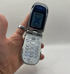 Motorola i series i95cl – Gray and Blue ( Nextel ) Color Flip Phone VTG Y2K Good
