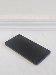 Essential PH-1 Smartphone Carrier – N/A Storage – 128 GB Tested and Works