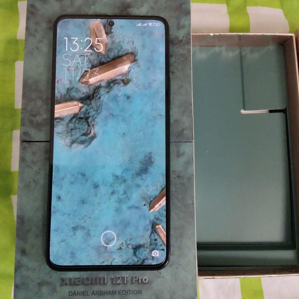 Xiaomi 12T Pro Daniel Arsham Edition 256GB 12GB Ram Green Sim Free UNLOCKED Used