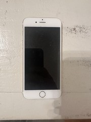 Apple iPhone 6 Gold Bar Smartphone Home Button Model 8.0-11.9MP Camera
