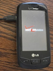 Verizon LG VN270 COSMOS TOUCH 3G Slide Phone & Instr Book – Parts or Collectible