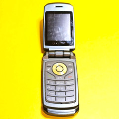 *NO POWER* SAMSUNG A746 SGH-A746 ROGERS/CHATR FLIP FLOP 2G 3G ONLY CLASSIC PHONE