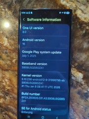 Samsung Galaxy S22 Ultra SM-S908U Xfinity Locked 128GB w/ chargers bundle