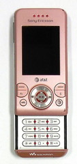 Sony Ericsson Walkman W580i – Metro Pink ( AT&T ) Very Rare Slider Cell Phone