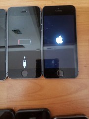 Lot of 27 Apple iPhone 5S and 5 16GB or 32GB or 64GB For parts