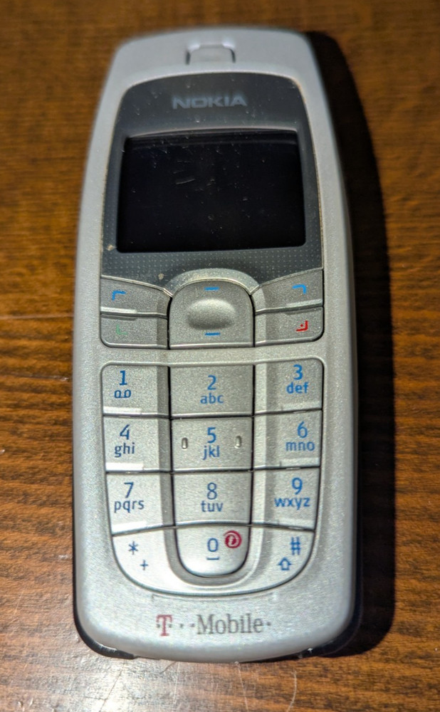 Nokia 6010 – Silver and Blue ( T-Mobile ) Cellular GSM Phone – Great Shape