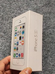 Apple iPhone 5s 16/32/64GB Gray/Silver/Gold Factory UNLOCKED any carrier 90%N ew
