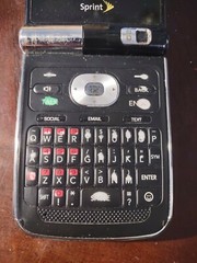 LG – Black (Sprint) Cellular Phone