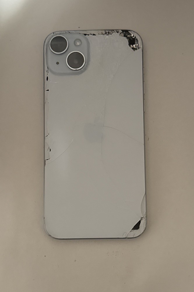 Apple iPhone 15 Plus – For Parts Only