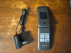Alcatel SmartFlip 4052R – Gray and Black ( AT&T ) 4G flip phone