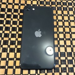 Apple iPhone SE (2020) Black 12MP 4.7in iOS Smartphone Bluetooth Wi-Fi NFC