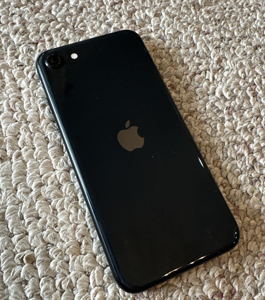 Apple iPhone SE 2nd Gen. – 64GB – Black – Unlocked