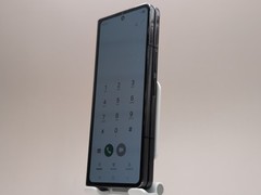 Samsung Galaxy Z Fold5 SM-F946U 256GB Phantom Black T-Mobile Unlocked W083903