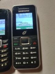 Samsung SGH S125G and SGH-T105Gx3 – Black (TracFone) Cellular Phone-gently used