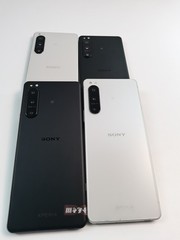 Excellent Sony Xperia 5IV 128GB Black/White Unlocked JAPAN Android smartphone