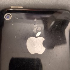Apple iPhone 3G 8GB Black GSM 3.5in 2MP Wi-Fi GPS Bluetooth A1241