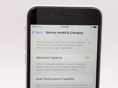 Apple iPhone SE (2nd Generation) A2275 64GB Good Condition | White | UNLOCKED
