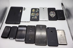 Lot Of 13 Mixed Android Apple Cell Phones or For Parts Only LG SAMSUNG IPHONE