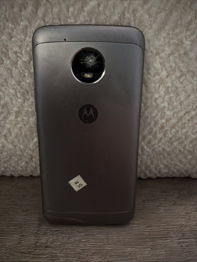 Motorola Moto G5 Plus XT1687 Type M2660 Gray Good Screen As-Is For Parts Repair