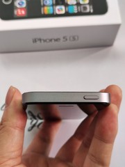 Apple iPhone 5s 16/32/64GB Factory UNlocked(any carrier)Gray/Silver/Gold