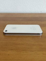 Apple iPhone 4s – 16GB – White (Sprint) Model A1387 (CDMA + GSM) *k8w*