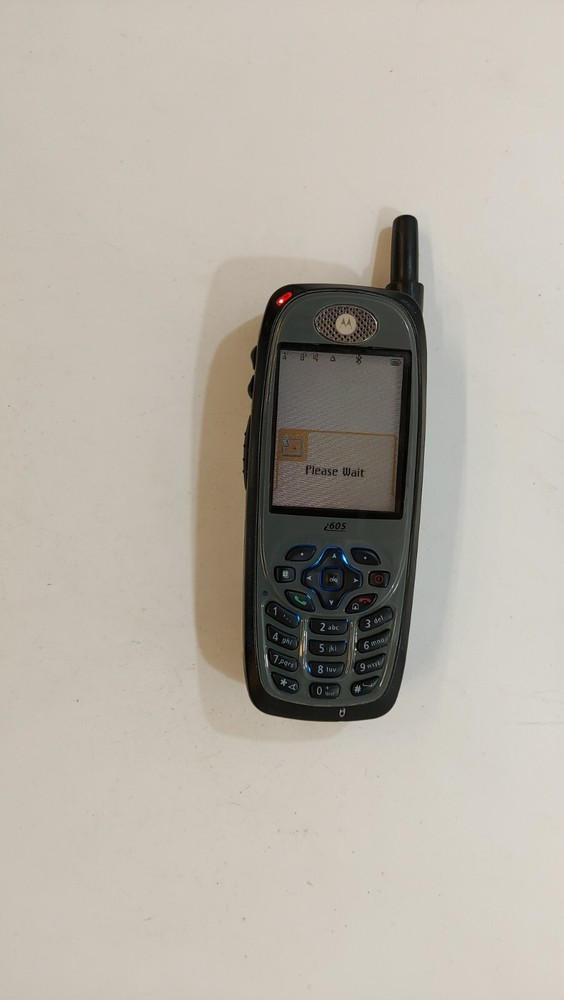 358.Motorola i605 Very Rare – For Collectors – Locked Nextel Network
