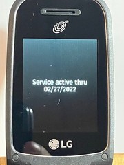 LG 441G TracFone Flip Cell Phone Tested Working Battery Included LG441GB