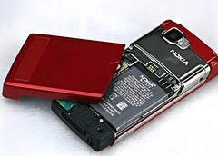 Original Nokia N76 Bluetooth 2MP 2G GSM 850/900/1800/1900 unlocked flip phone
