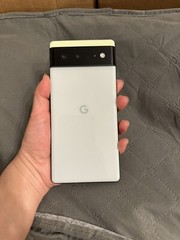 Google Pixel 6 – 256 GB – White (Unlocked) (Dual SIM (SIM + eSIM))