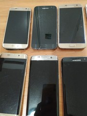Lot of 15 Samsung Galaxy S10e(1) S9(1) S8(2) S7edge(1) S7(5) and other for parts