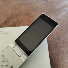 SHARP AQUOS Keitai 3 flip phone 805SH 806SH Softbank Unlocked White SIMFree NEW