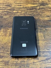 Samsung Galaxy S9 64GB Black SM-G960U Unlocked Smartphone Clean IMEI