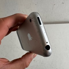 Apple iPhone Gen 1 A1203 Silver 8GB 3.5″ Touch Display Single-core Smartphone