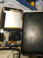 NUU (UNKNOWN CARRIER) UNTESTED, PLEASE READ!! 4 PARTS UNKNOWN MODEL