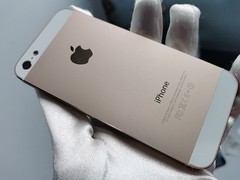 Apple iPhone 5 – Unlocked 16GB / 32GB – iOS 10 – Gold/Black/Silver