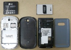 Lot of 4 Rare LG Collectible Vintage Phones Nice *Read Description* 0323-06M