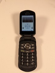 Kyocera DuraXE E4710 Rugged Flip Cell Phone Powers On
