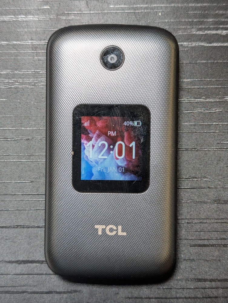 Very Clean ALCATEL TCL FLIP Pro 4056V 4GB Verizon 4G LTE