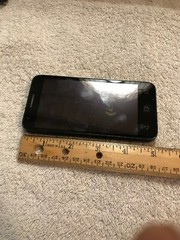 Cell Phone Used Don’t Know The Model ? Belonged To My Mother In Law ,works !!
