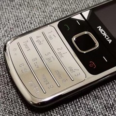 Nokia 6700 classic – 170 MB – Silver (Unlocked) 2.2″ Cellphone