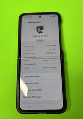 Samsung SM-F721U Galaxy Z Flip4 256GB AT&T Smart Phone – Graphite