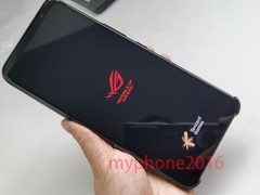 ASUS ROG Phone 7 – 256GB/512GB – Phantom Black/Storm White (Unlocked) Smartphone