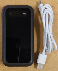Nokia 2760 Flip / N139DL – Black ( TracFone ) 4G VoLTE Flip Smartphone – Bundled