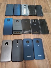 Lot of 14 Moto G7 Power /G Play 2021 and other for parts