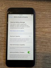 Apple iPhone 8 64GB Black Unlocked iOS Smartphone 4.7in 12MP Wi-Fi BT