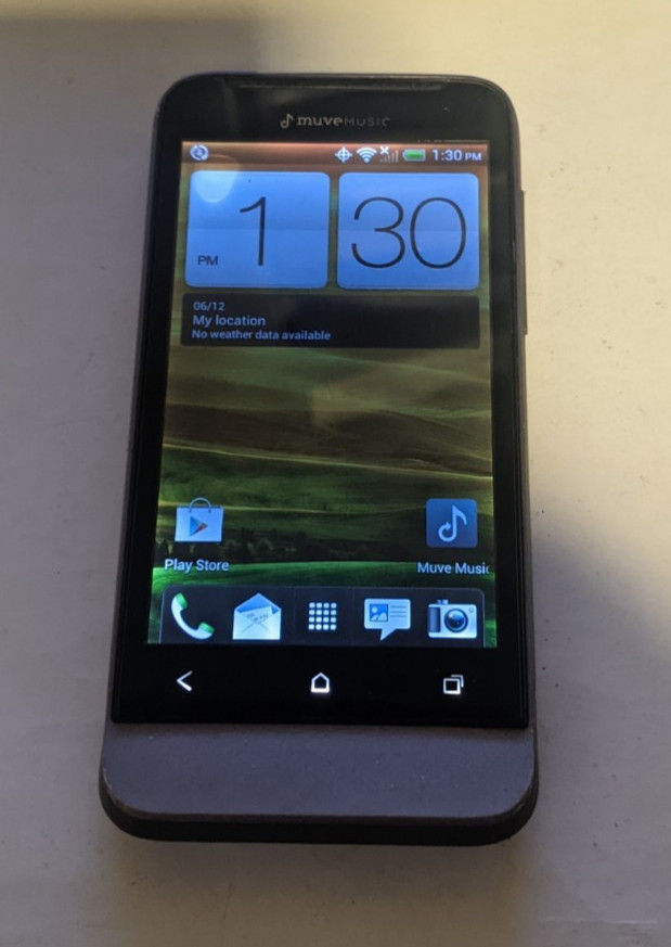 HTC One V 4GB – Grey – Cricket – SEE BELOW