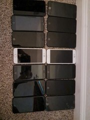 Lote 14 phone 6,7,8 Everything works,but it is locked. Good Condition.for Parts